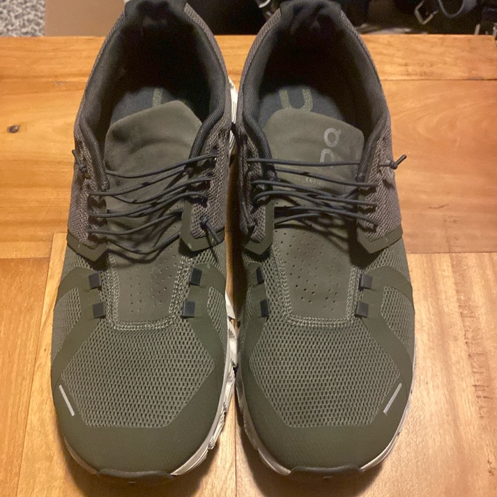 On running slip on
